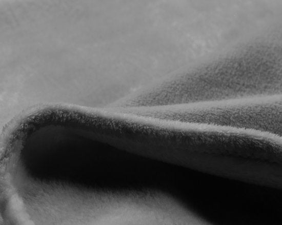 1+1 Gratis – Wasbare Deken coral fleece Grijs