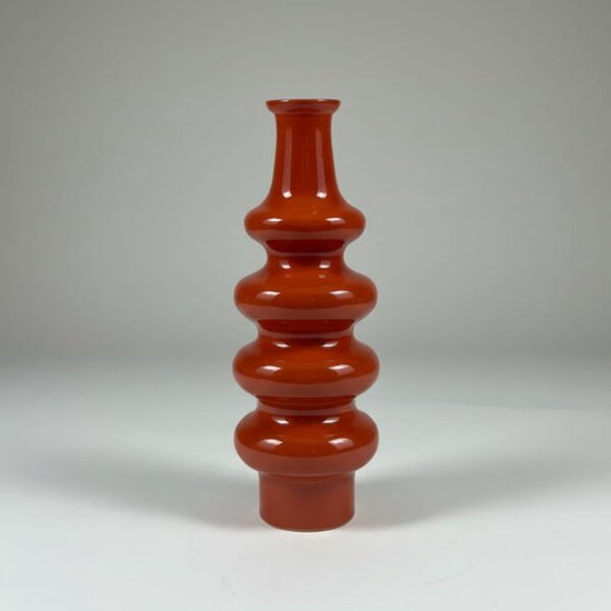 Vaas Luma – sculpturale designer vaas Rood