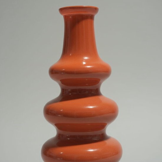 Vaas Luma – sculpturale designer vaas Rood