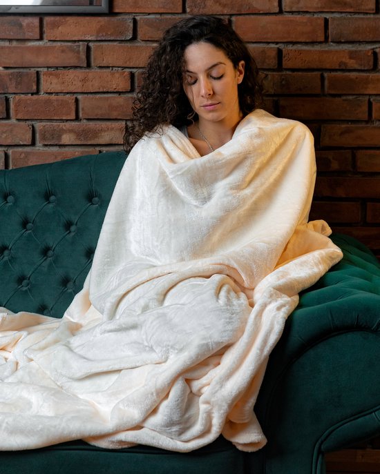 1+1 Gratis – Wasbare Deken coral fleece Wit