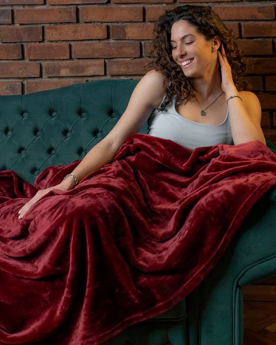 1+1 Gratis – Wasbare Deken coral fleece Bordeaux
